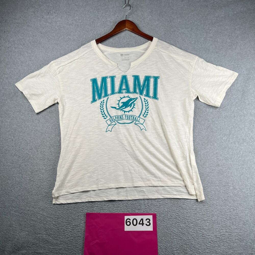 Miami Dolphins NFL Textured Logo Print T Shirt Womens XL Casual New NWT